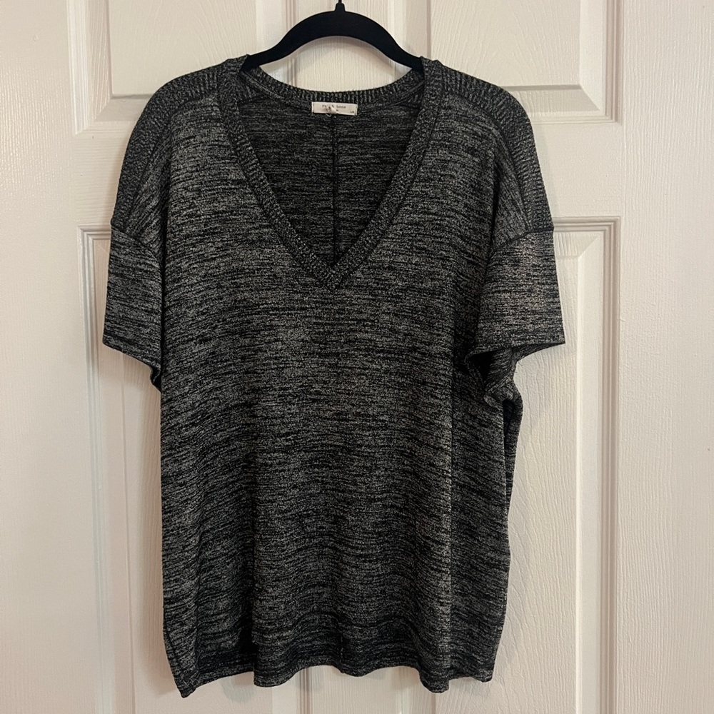 rag & bone Avryl V-Neck Charcoal T-Shirt - Women's L